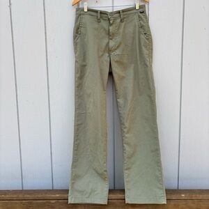 VANS Chinos—Men’s 32 x 32—Light Olive Green—Mid-Rise—31JLTD8—Nicaragua—VG+